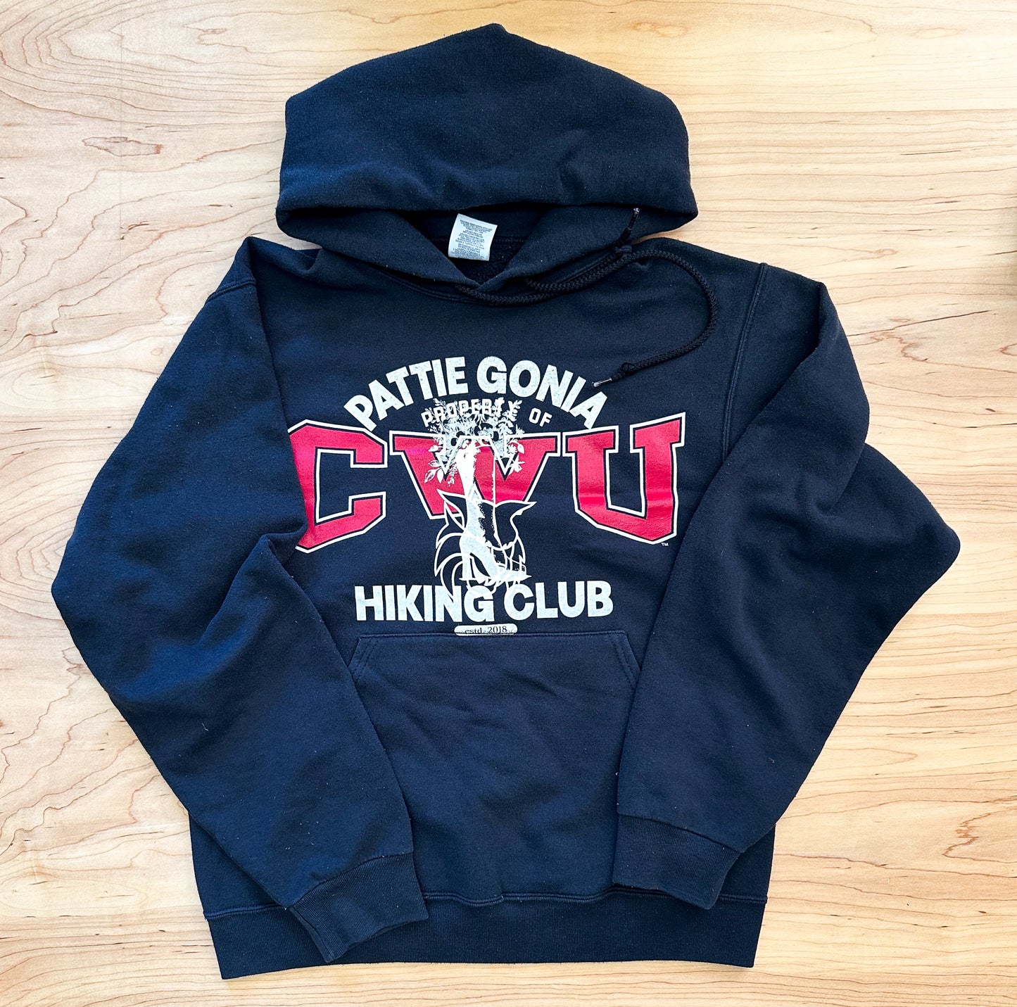 Pattie Gonia Hiking Club Hoodie - Cream Print