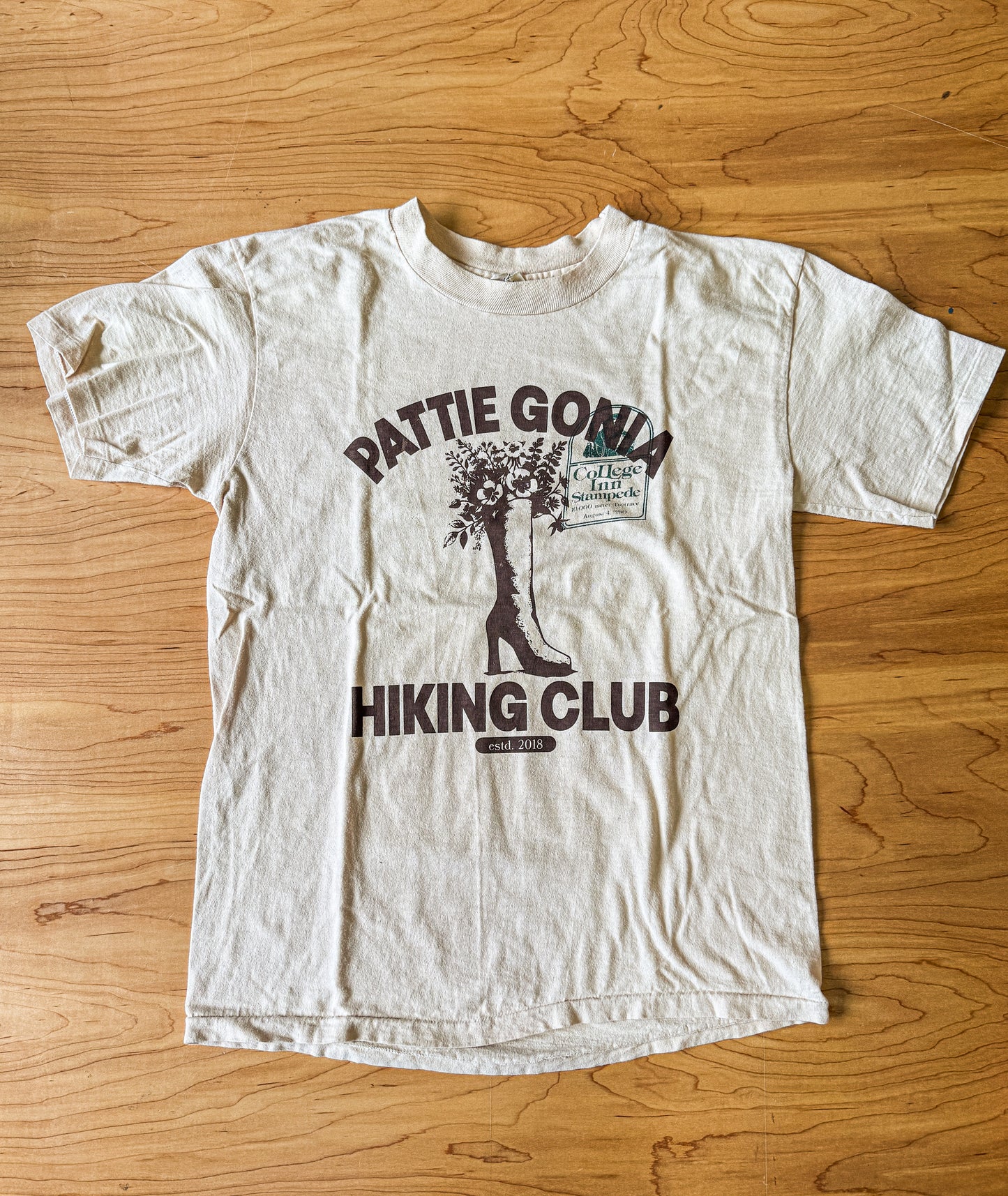 Pattie Gonia Hiking Club - Brown Print