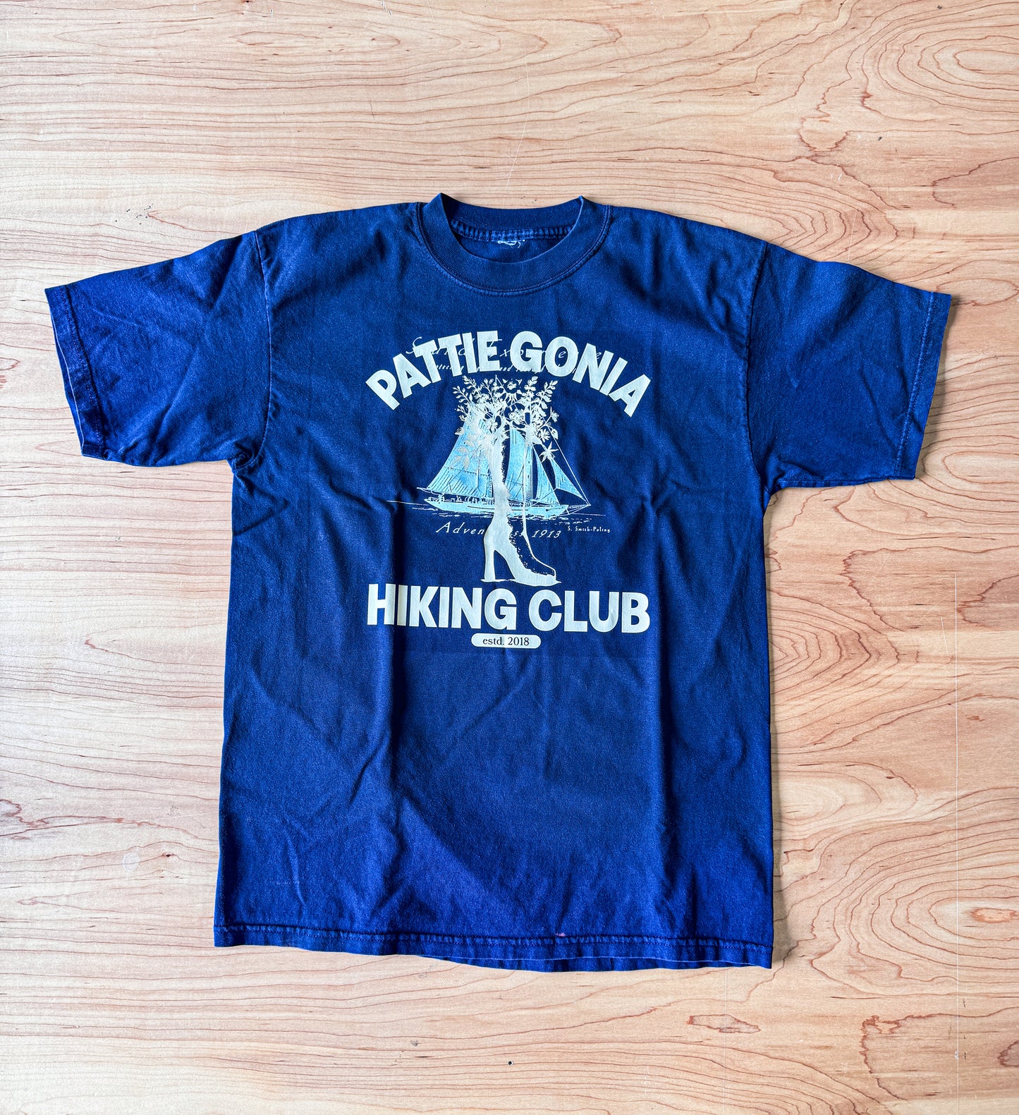Pattie Gonia Hiking Club - Cream Print