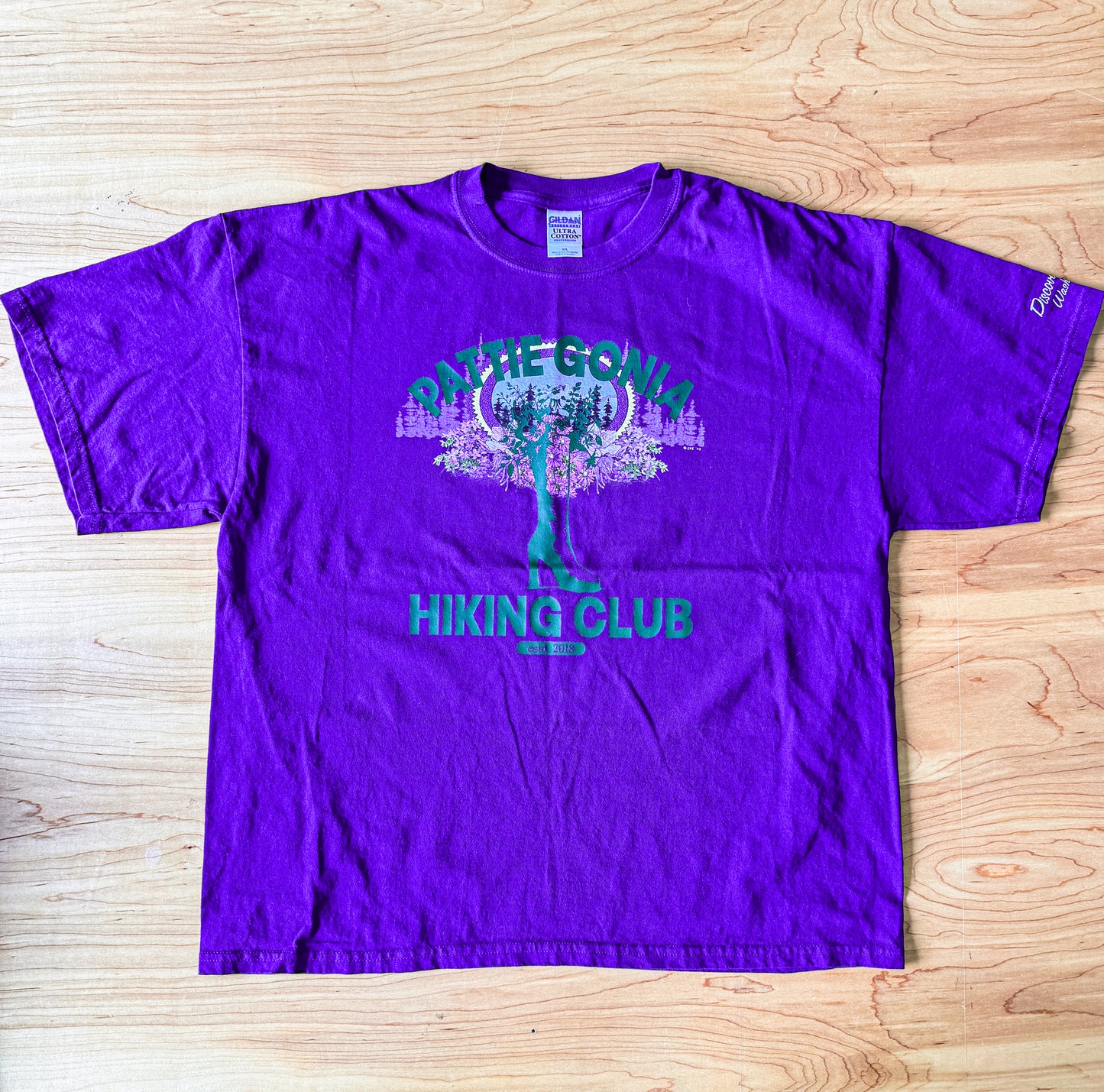 Pattie Gonia Hiking Club - Green Print