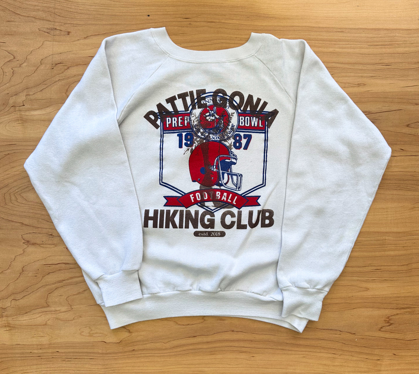 Pattie Gonia Hiking Club Crewneck - Brown Print