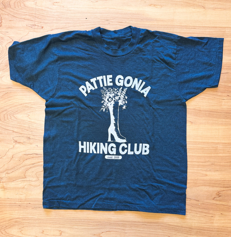 Pattie Gonia Hiking Club VINTAGE DEADSTOCK - Cream Print
